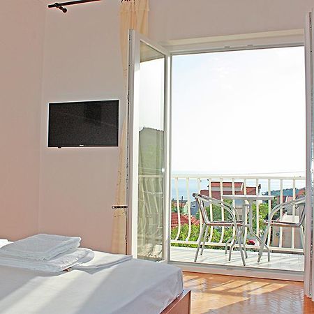 Bougainvillea Apartments Макарська Екстер'єр фото