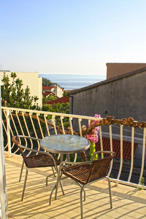 Bougainvillea Apartments Макарська Екстер'єр фото