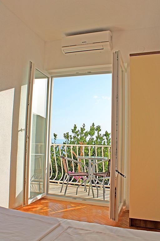 Bougainvillea Apartments Макарська Екстер'єр фото