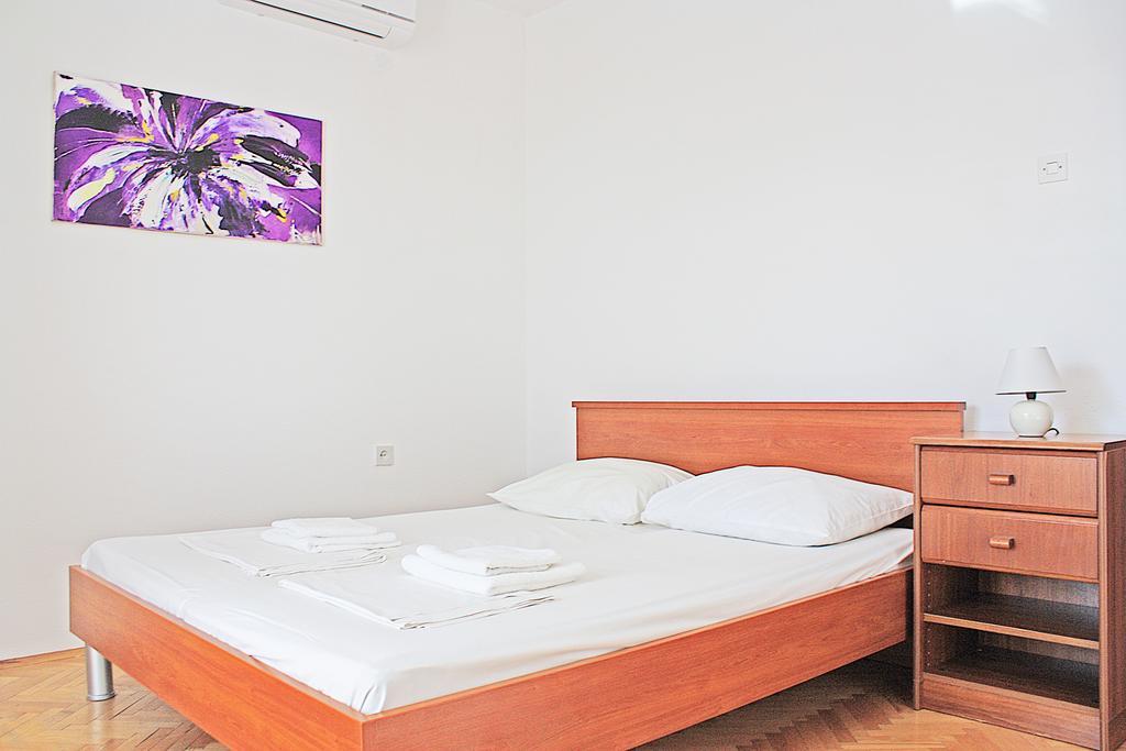 Bougainvillea Apartments Макарська Екстер'єр фото